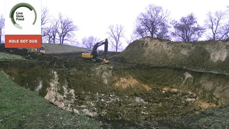 Campaña surrealista: estadounidenses obtienen 100.000 dólares en donaciones para cavar sin sentido