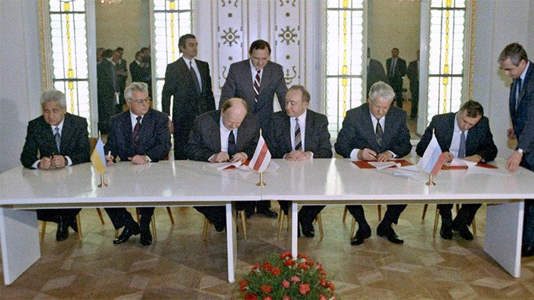 25 años más tarde: ¿Quién está celebrando la disolución de la URSS?