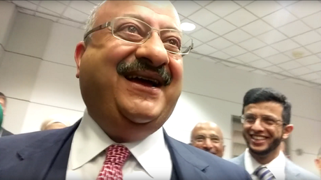 El embajador saudí en EE.UU. compara bombardear Yemen con golpear a una esposa (VIDEO)