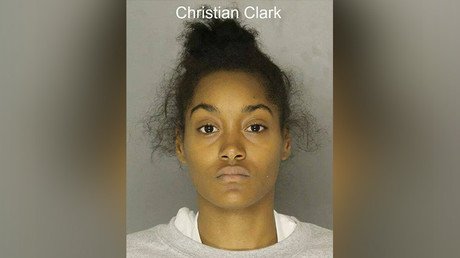 "No respira": Mata a su bebé y le envía un video del cuerpo a su padre con emoticonos de risa