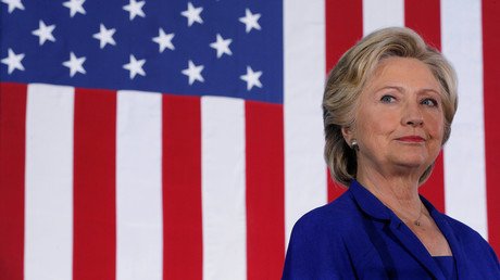 Nuevos correos de Hillary Clinton revelan qué estrategia siguió en el caso de Julian Assange