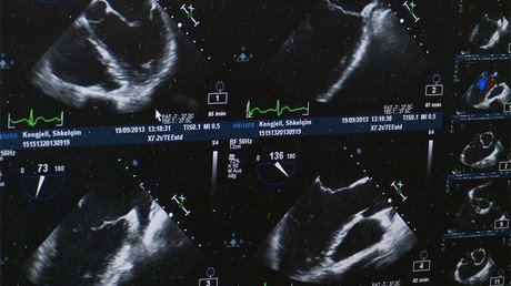 Una joven afirma llevar en su vientre a Jesucristo 