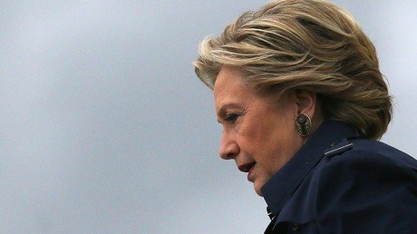 Hillary Clinton pidió a su criada que imprimiera documentos clasificados