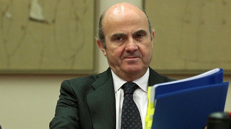 Revuelo en las redes: Un falso Luis de Guindos anuncia en Twitter la muerte de Mario Draghi 