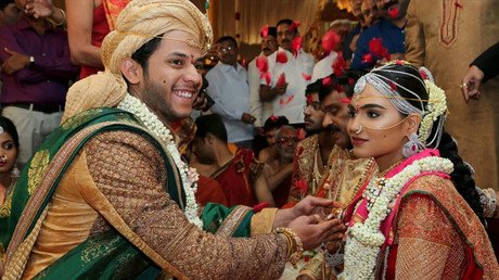 La extravagante boda de la hija de un magnate indio indigna al país en plena crisis (Video)