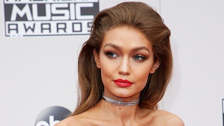 Una modelo es acusada de racista tras burlarse de Melania Trump