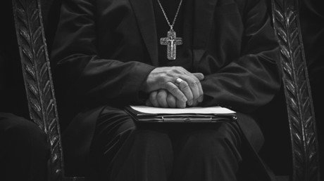 México: Maniatan a un sacerdote acusado de abusos sexuales a una menor