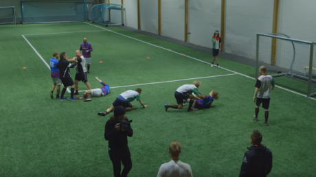 'Fútbol borracho': triunfa en la Red un partido con todos los jugadores ebrios (VIDEO)