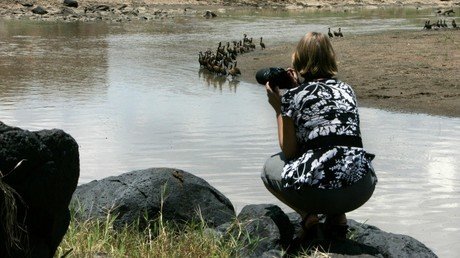 Una mujer engaña a la muerte pero lo descubre después de revisar sus instantáneas (Foto)