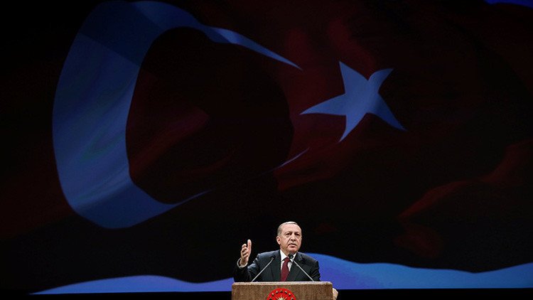 Erdogan asegura que la operación turca en Siria no va dirigida contra Bashar al Assad