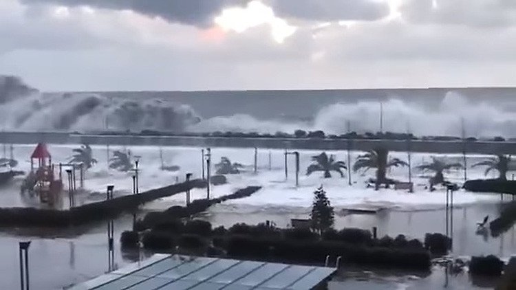Una fuerte tempestad causa inundaciones en la ciudad rusa de Sochi (VIDEO)