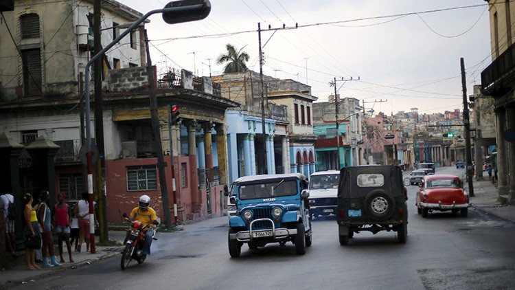 La UE deroga su "posición común" sobre Cuba