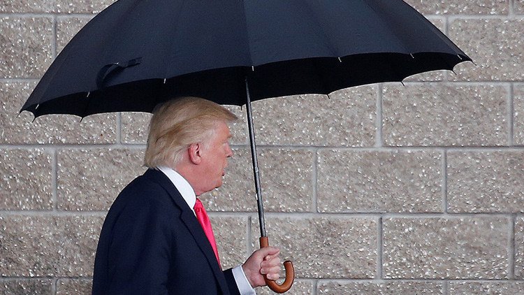 Las "instrucciones desequilibradas" que dieron a Trump altos cargos israelíes