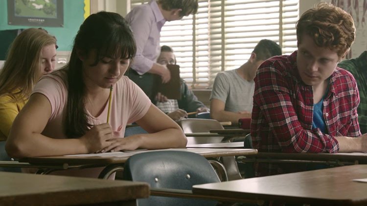 ¿Una historia romántica? No, este video de promoción le pondrá la piel de gallina