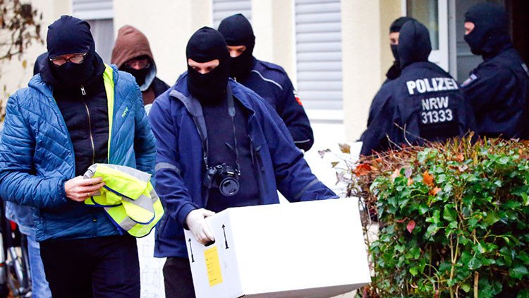 Varios refugiados violan a una joven alemana en Austria mientras se sacaban fotos