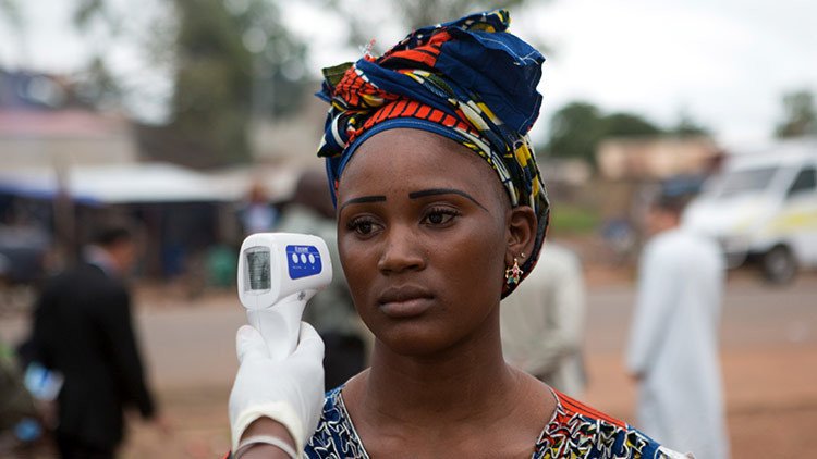 Probada con éxito una vacuna contra el virus Ébola con un 100% de efectividad