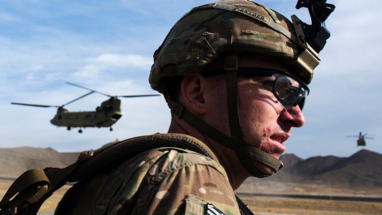 Obama autoriza la ley que prohíbe a EE.UU. cualquier cooperación militar con Rusia