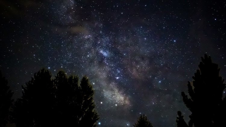 Científicos predicen cuándo una lluvia de asteroides podría acabar con la Tierra