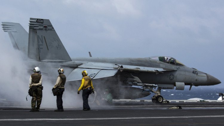 Cinco factores que podrían desatar una guerra entre China y EE.UU.