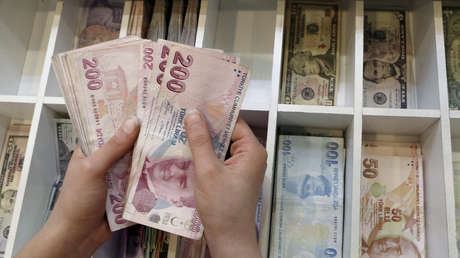 Turquía se distancia del dólar y espera comerciar en liras con China, Rusia e Irán