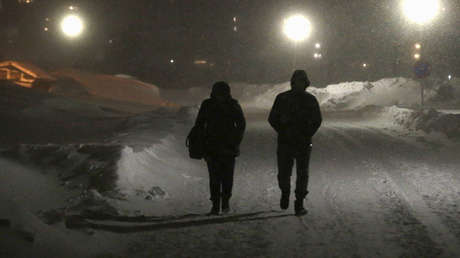 Suecia acusa a cinco adolescentes refugiados de violar a un chico durante una hora