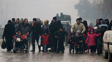 Casi 6.000 civiles abandonan Alepo en las últimas 24 horas