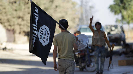 Estado Islámico ofrece un millón de dólares por la cabeza de una joven danesa (Foto)