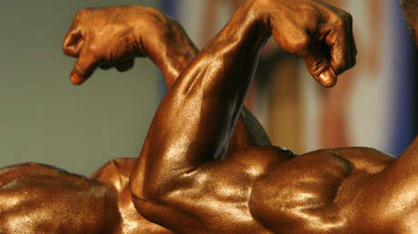 Un culturista australiano recibe un escarmiento por burlarse de una anciana en el gimnasio (VIDEO)