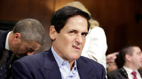 Un multimillonario que amasó su fortuna gracias a Internet incendia la Red con un tuit