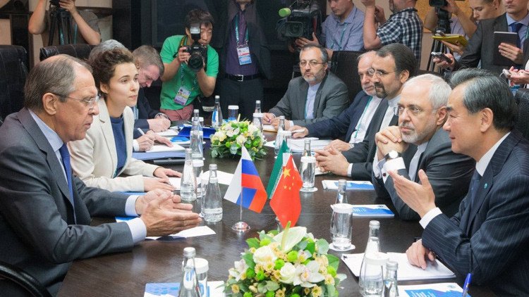 'Strategic Culture': "Cómo la unión de Irán, Rusia y China está cambiando el mundo para bien"