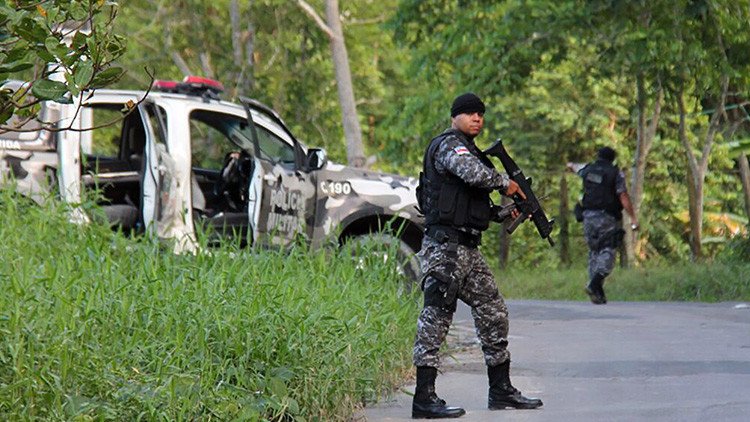 Uno de los fugitivos de la cárcel de Manaos publica en Facebook los avances de su huida (FOTOS)