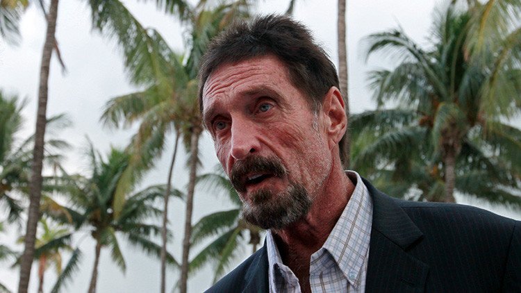 John McAfee explica por qué Rusia no podría estar detrás del 'hackeo' a Clinton