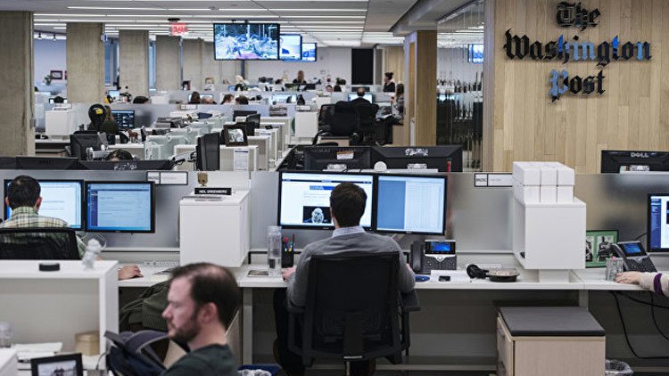 The Intercept cuenta cómo los medios de EE.UU. se benefician de las mentiras sobre Rusia