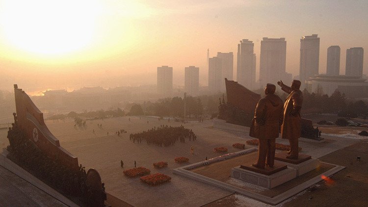 'Feliz año nuclear': Exdiplomático norcoreano revela los planes de Pionyang 