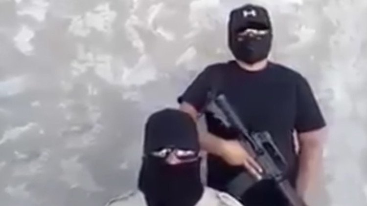 Contra el 'gasolinazo': Un encapuchado insta al pueblo mexicano a saquear casas de políticos (VIDEO)