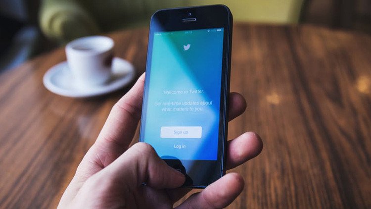 Tuitera española acusada de humillar a las víctimas del terrorismo: "Son solo chistes"