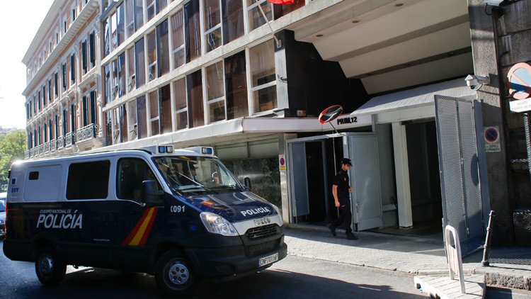 "Tendréis que ir a verme a la tumba": La nota de una niña española que se suicidó por acoso escolar