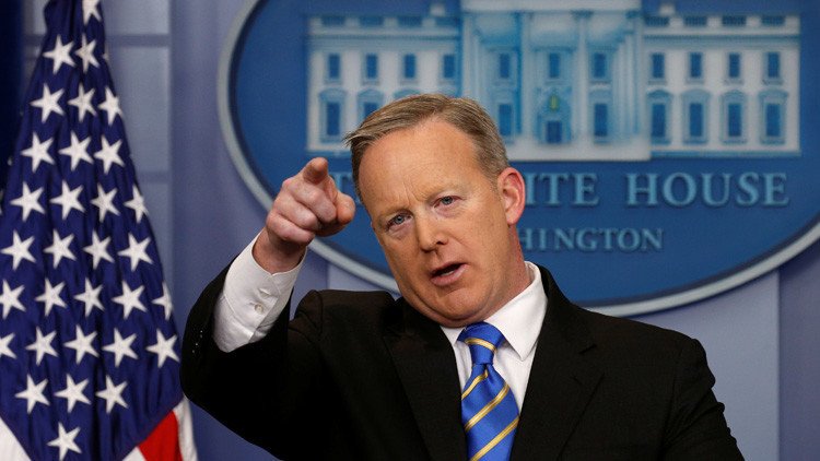 Casa Blanca: Trump cree que millones de los votos a favor de Clinton fueron fabricados