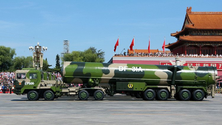 ¿Qué agita los 'aires de guerra' entre China y EE.UU.?