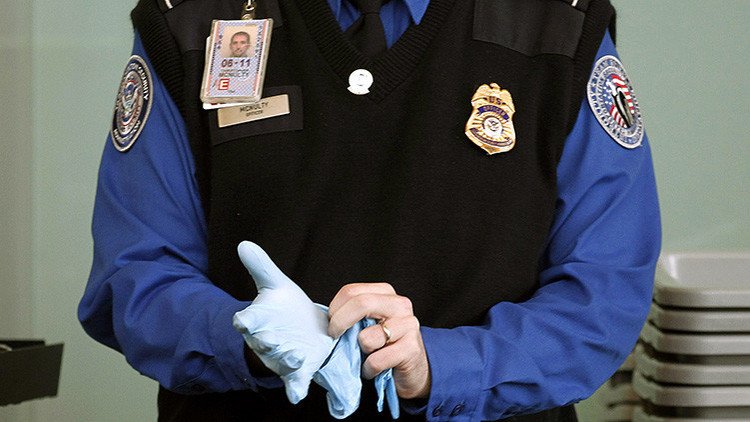 Los inmigrantes afrontan los primeros obstáculos para ingresar a EE.UU.