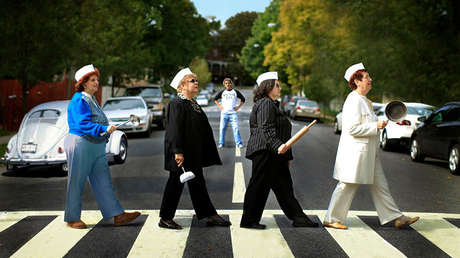Abuelas de todo el mundo sirven sus mejores platos en un restaurante de Nueva York