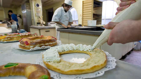 Una pastelería española introduce un diamante en uno de sus 20.000 roscones de reyes