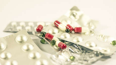 "Eso es lo que hace el éxtasis": Una madre publica impactantes fotos de su hija entubada y en coma