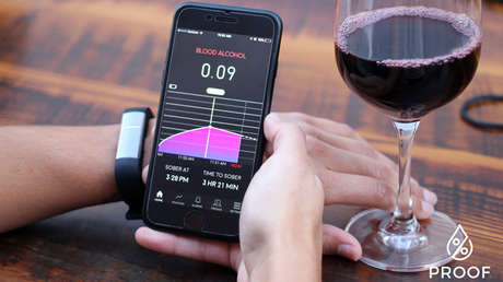 ¿Revolución al volante? Crean una pulsera que te dice cuándo parar de beber alcohol