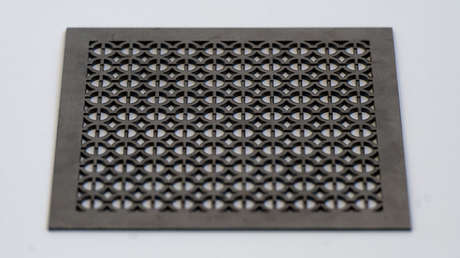 Científicos rusos desarrollan un material que hará 'invisibles' los vehículos blindados