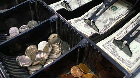 El estafador que engañó a millones de rusos en los 90 reaparece en África, Asia y América Latina