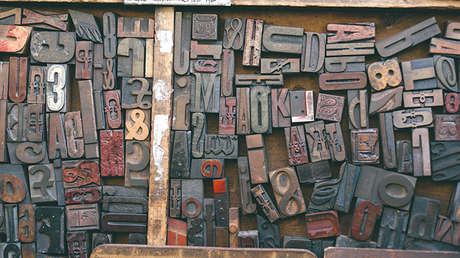 Guachimán, pana y camarón: Los "anglicismos" más curiosos que podrás escuchar en Venezuela