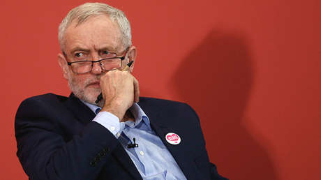 Acusan a Corbyn de ser un "colaborador del Kremlin" por su postura contra la OTAN