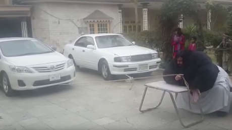 'Hulk' sí existe, es pakistaní y reclama el título de hombre más fuerte del mundo (Video)