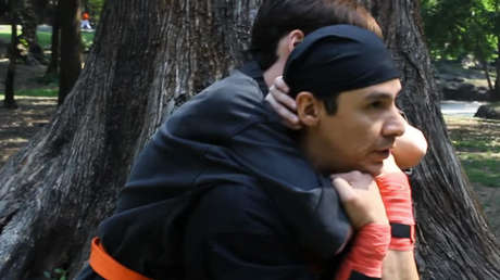 Videos: ¿Cómo defenderse del método de 'mataleón' que usaron unos atracadores en el metro de Madrid?